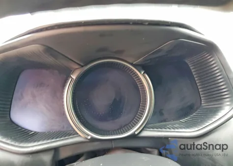 2018 Aston Martin Db11 z USA, uszkodzony, nr VIN SCFRMFAV8JGL03692